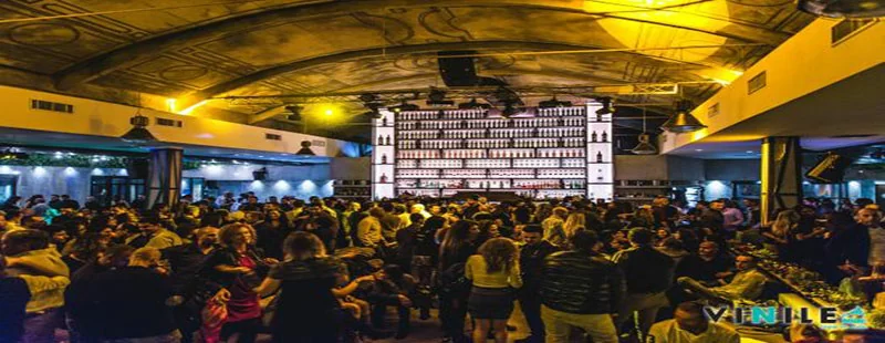 Discoteca Vinile Roma giovedì 14 ottobre 2021 Aperitivo + Dj