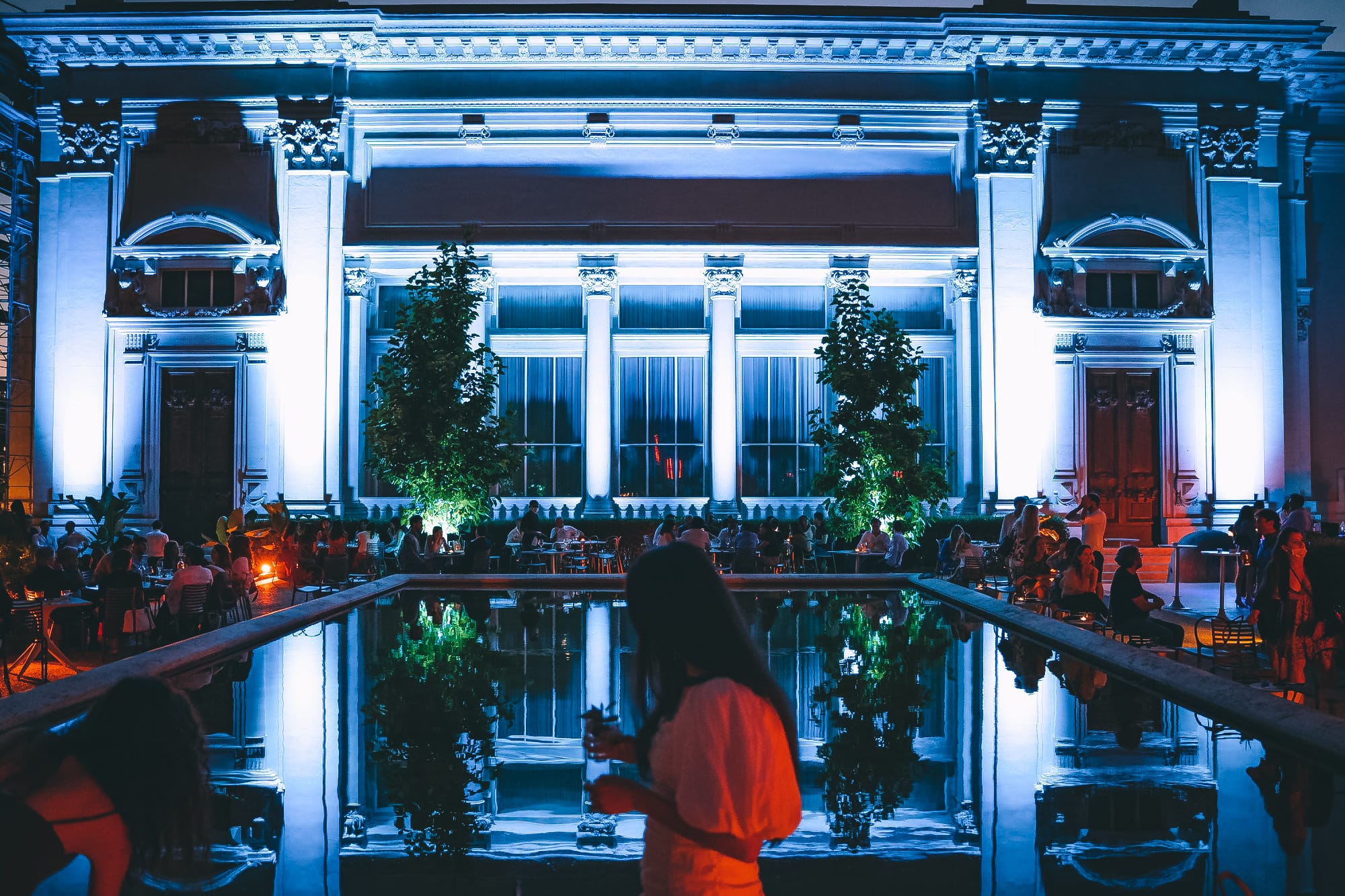 Dettaglio esterno del Cosmic Bar