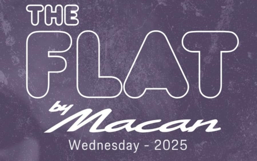 foto mercoledi the flat