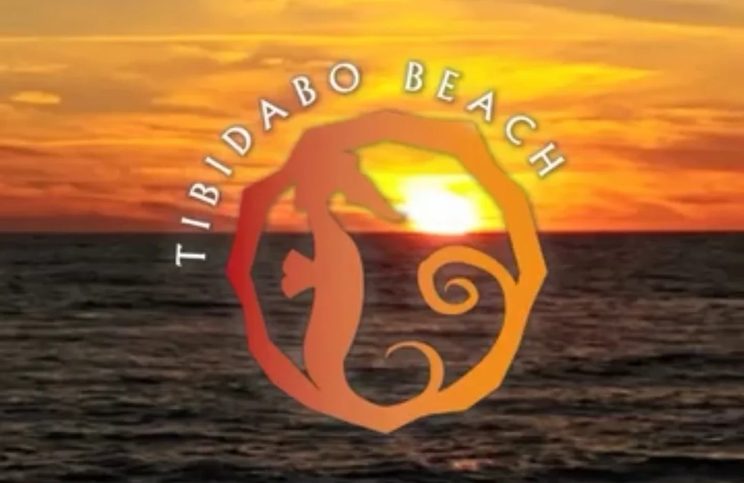 Tibidabo Beach Ostia al tramonto sul lungomare