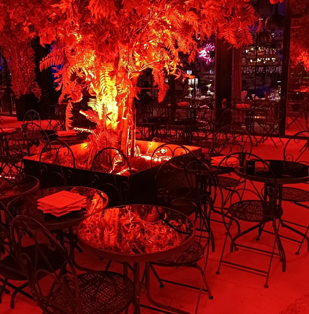 Venerdì sera al Profumo Spazio Sensoriale